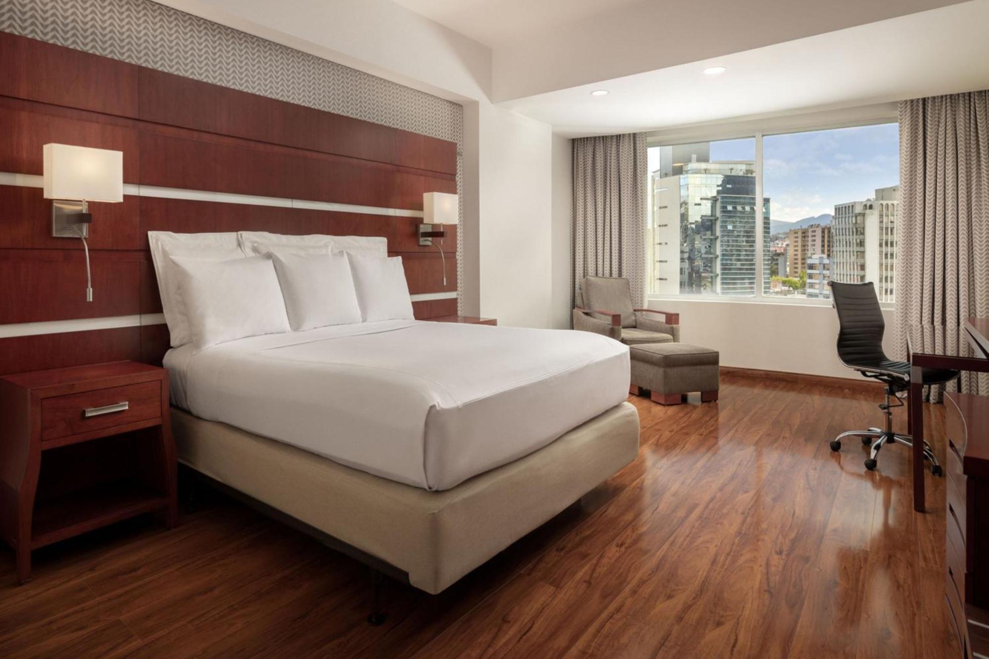 Hotel Jw Marriott 5*