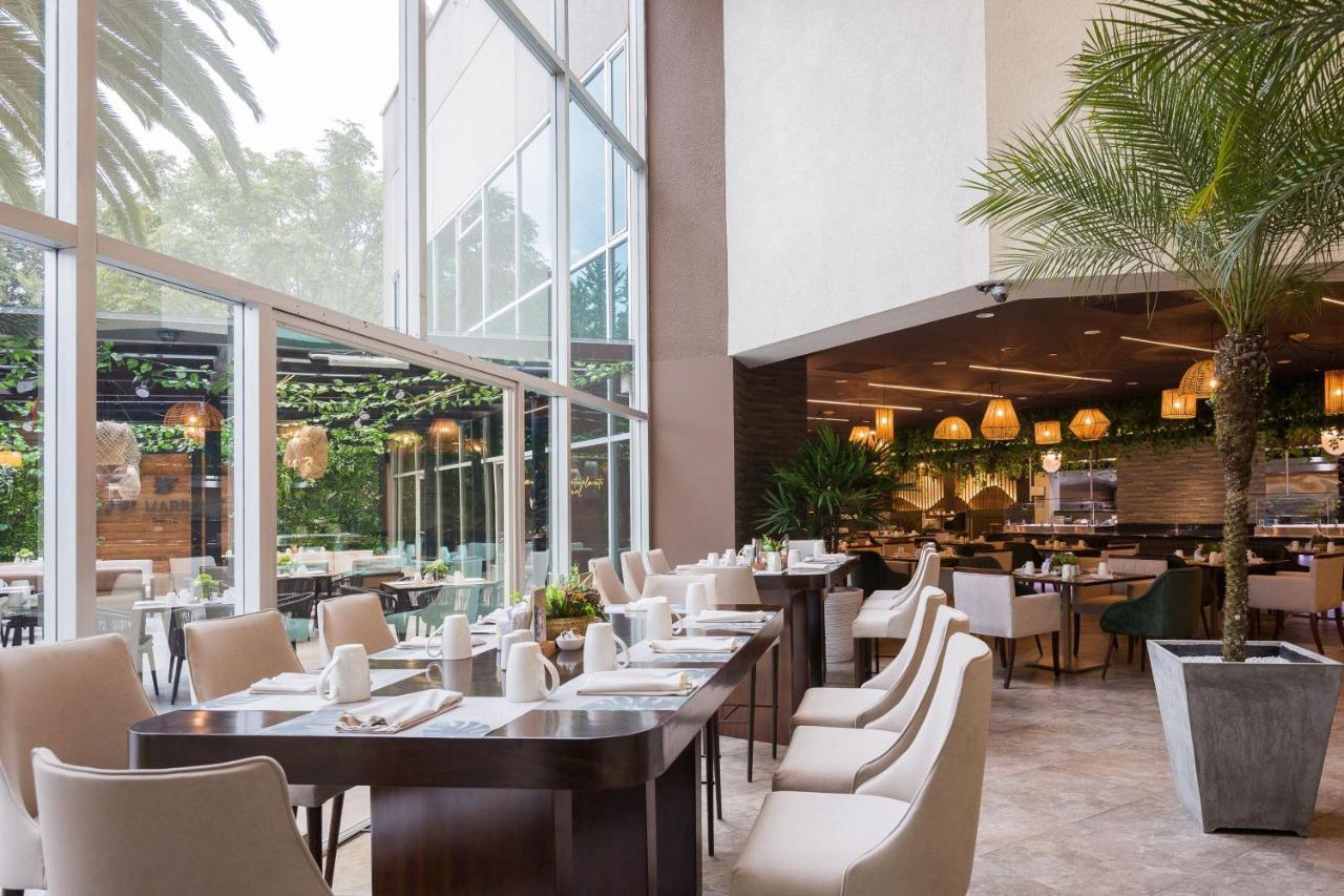 Jw Marriott Hotel