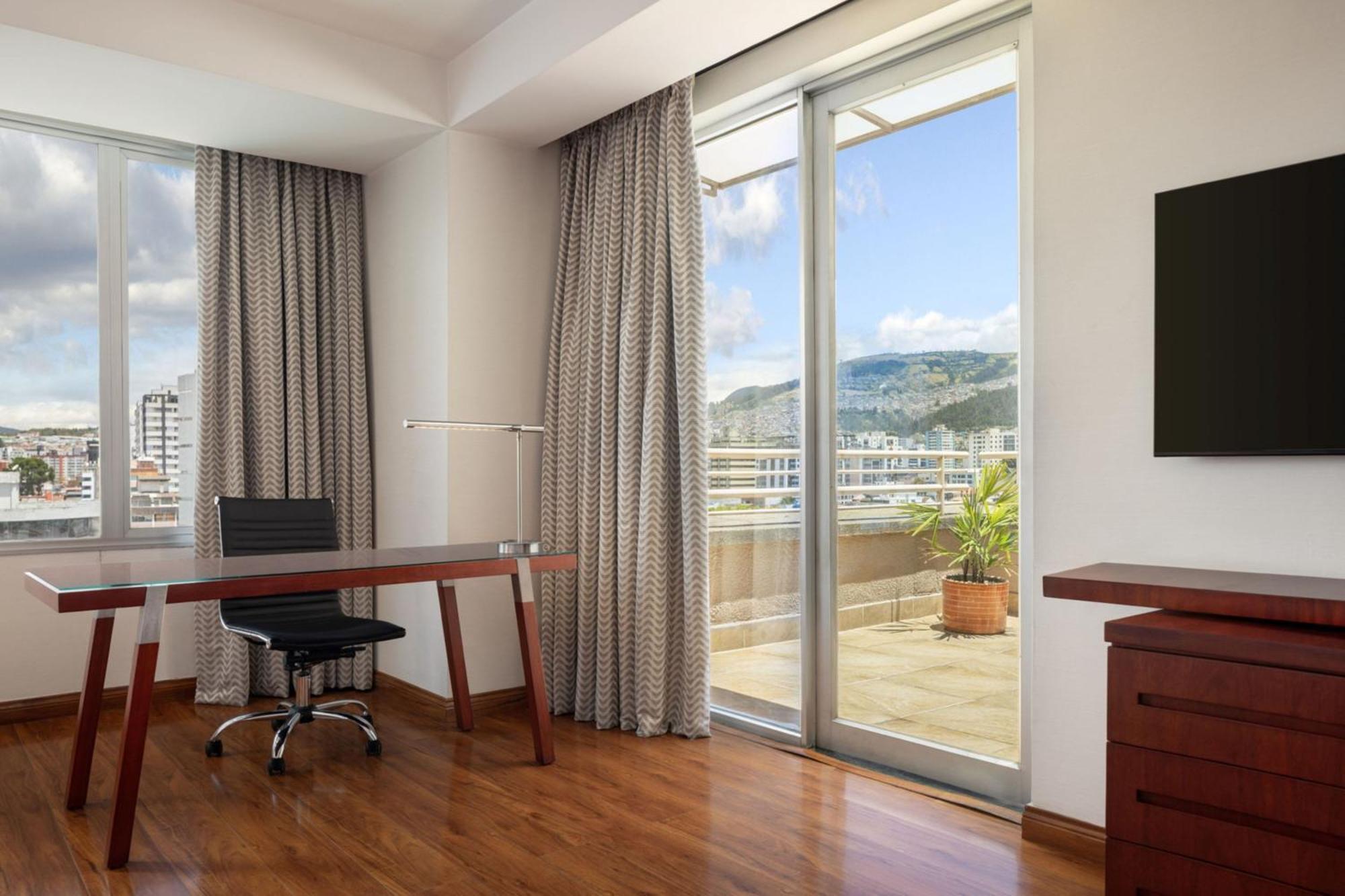 Jw Marriott 5* Quito